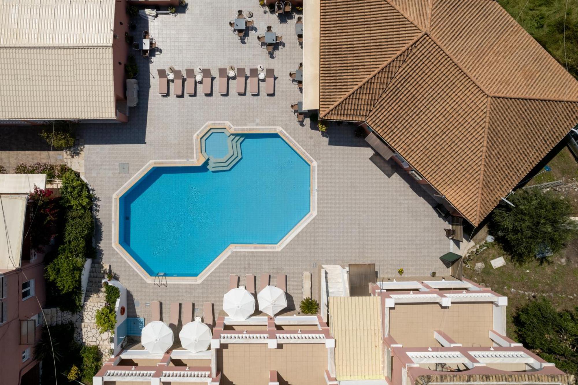 Paradiso Hotel Sea View And Pool Suites Ipsos Corfu Buitenkant foto