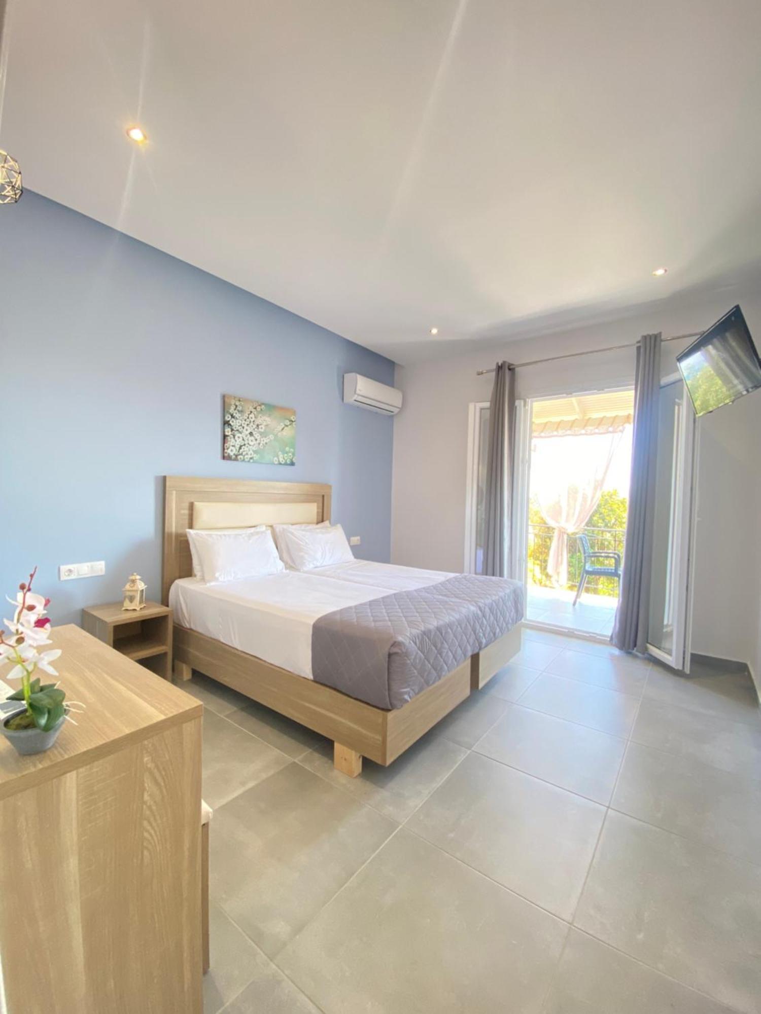 Paradiso Hotel Sea View And Pool Suites Ipsos Corfu Buitenkant foto