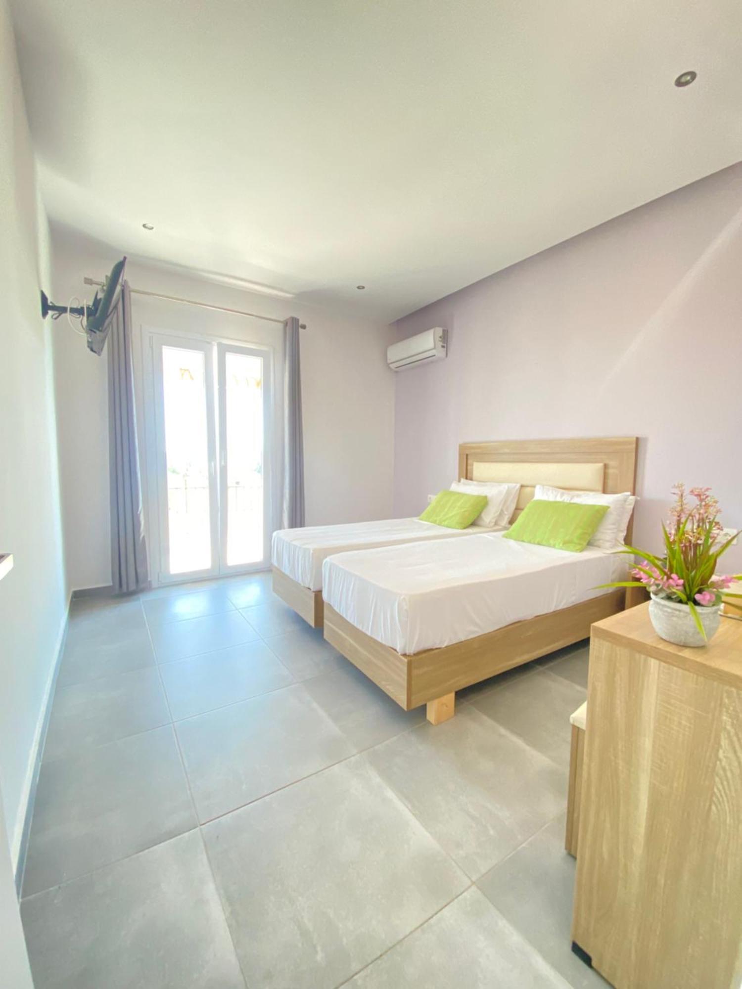 Paradiso Hotel Sea View And Pool Suites Ipsos Corfu Buitenkant foto