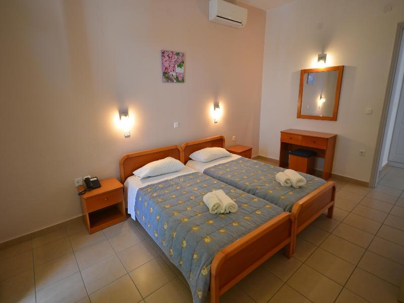 Paradiso Hotel Sea View And Pool Suites Ipsos Corfu Buitenkant foto